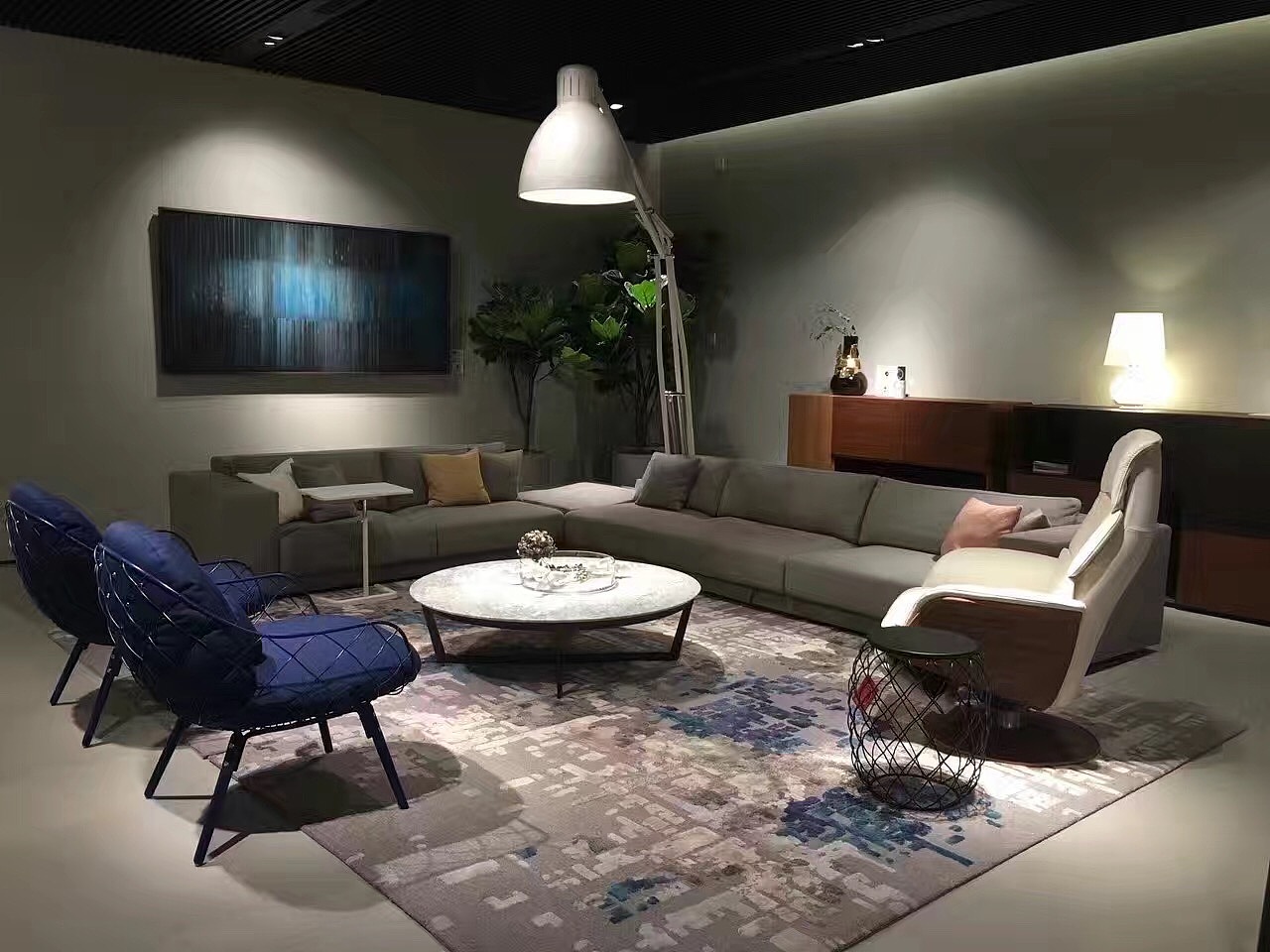 锐驰W3208家具 室内空间的优雅设计新篇章